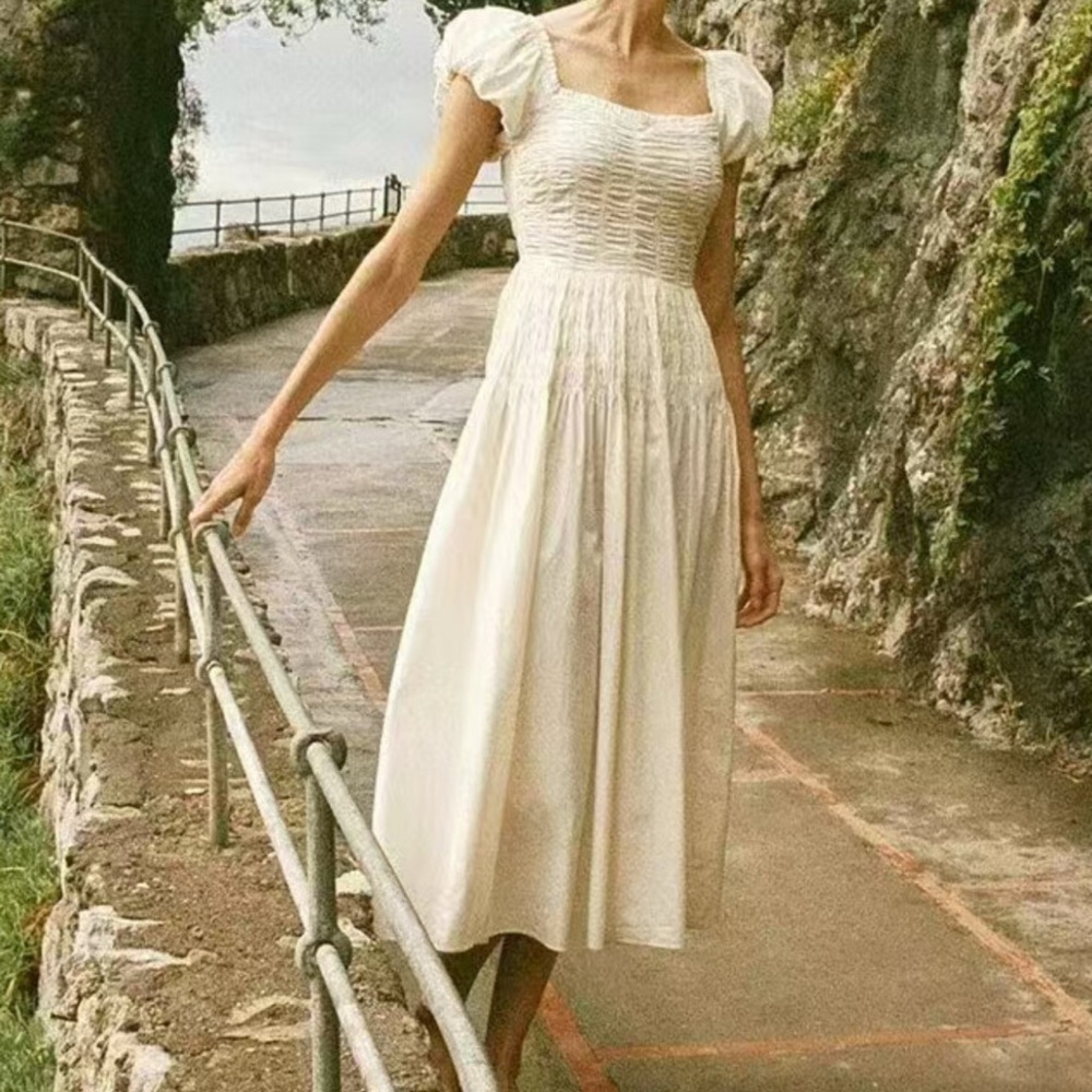 Doen Katherina Shirred Cotton-Voile Midi Dress - Picture 2 of 12